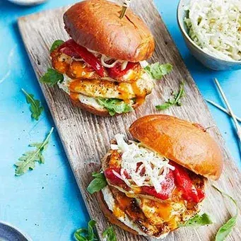 Tavuklu Hellim Burger